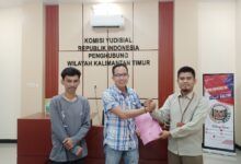 Ketua GMPHKT, Fitrah Rahmawan, menegaskan laporan yang disampaikan bukan sekadar opini, melainkan berbasis pada dokumen resmi yang dinilai tidak konsisten antara dakwaan, tuntutan, dan putusan. (IST)