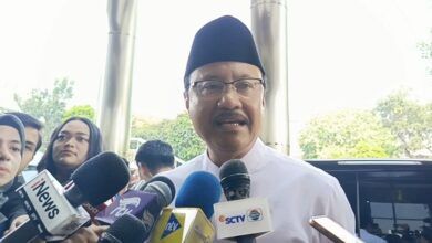 Menteri Sosial (Mensos), Saifullah Yusuf atau Gus Ipul mendatangi kantor Komisi Pemberantasan Korupsi (KPK)