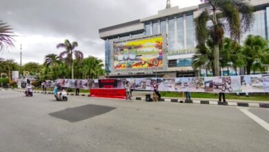 Aksi JATAM di Kantor Gubernur Kaltim. (dok.IST)